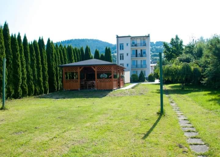 Hotel Osrodek Wczasowy Krasniczanka Muszyna Exterior foto